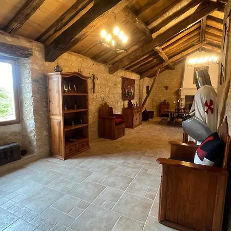 Nocleg ze śniadaniem Le Relais Des Chevaliers 