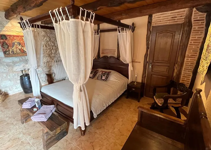 Le Relais Des Chevaliers 