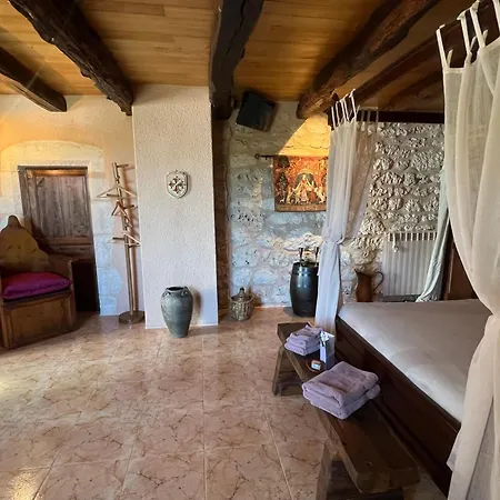 Le Relais Des Chevaliers 