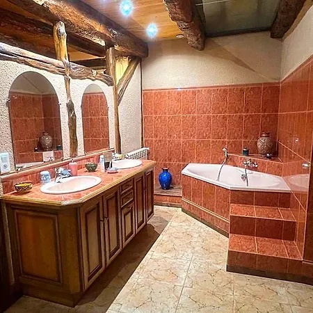 Le Relais Des Chevaliers 