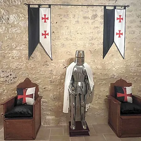 Le Relais Des Chevaliers 